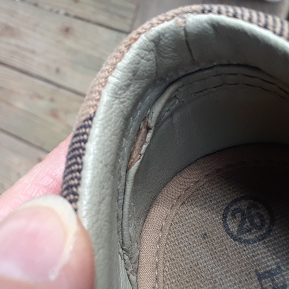 Burberry toddler slip-ons - Picture 6 of 8